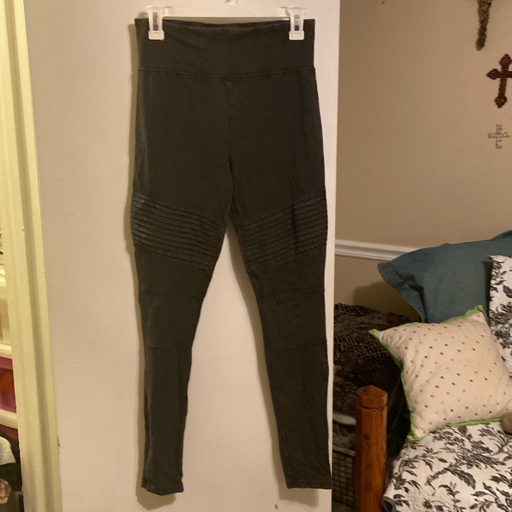BP leggings from Nordstroms medium Heather black